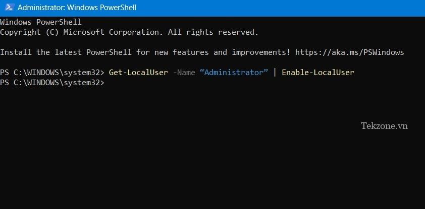 Bật tài khoản Quản trị viên cấp cao trong cửa sổ PowerShell.